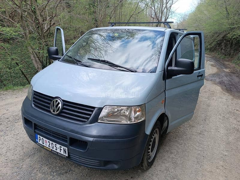 Volkswagen Transporter T5 