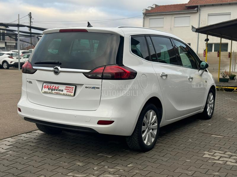 Opel Zafira 1.6 CNG COSMO NAV