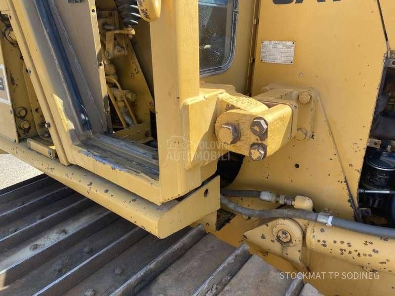 CAT D3B