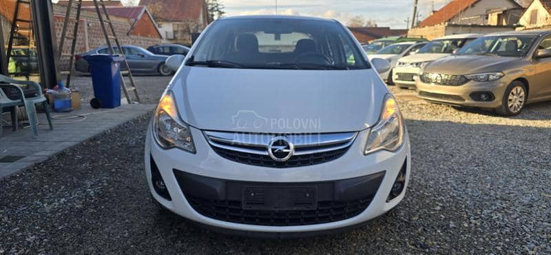 Opel Corsa D 1.2 tng