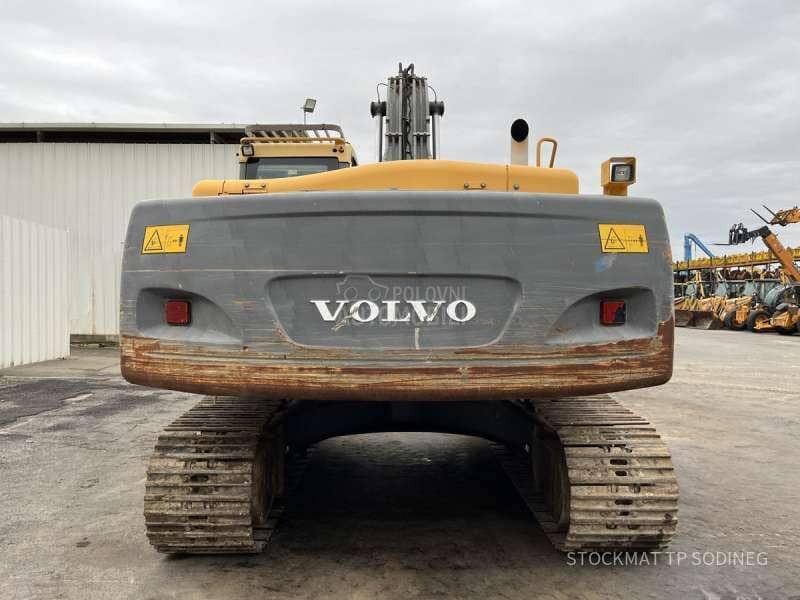 Volvo EC240CNL