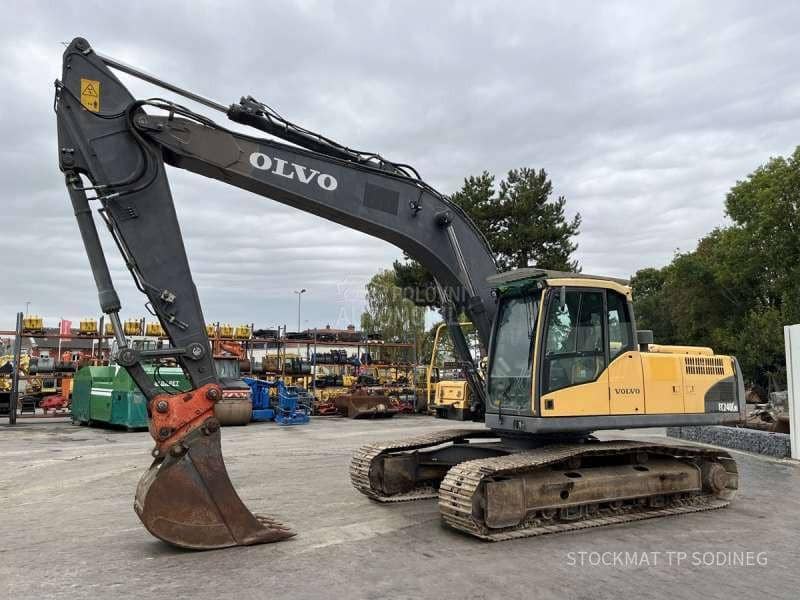 Volvo EC240CNL