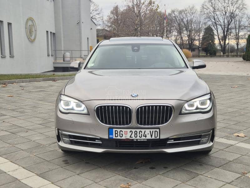 BMW 750 Xdrive long facelift