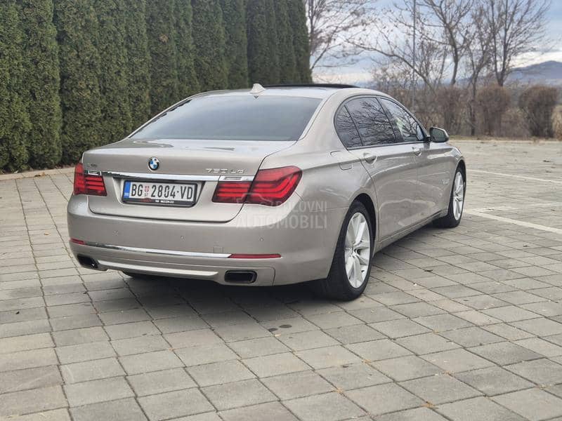 BMW 750 Xdrive long facelift