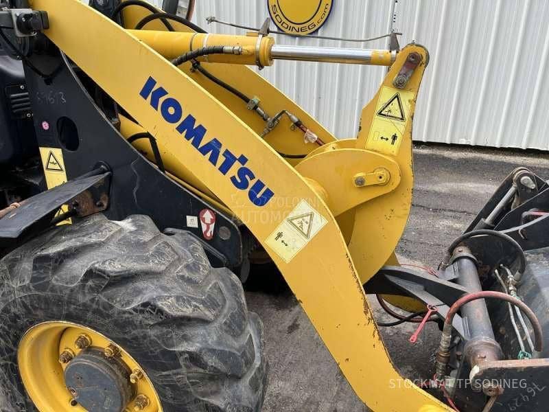 Komatsu WA65 5