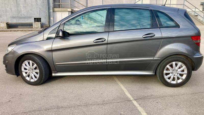 Mercedes Benz B 170 Aut.CVT 7 stepeni