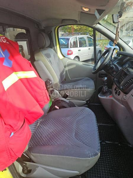 Renault Trafic 2.5dci