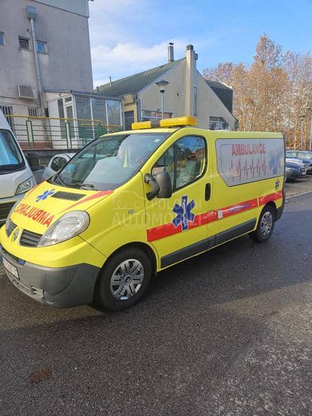 Renault Trafic 2.5dci