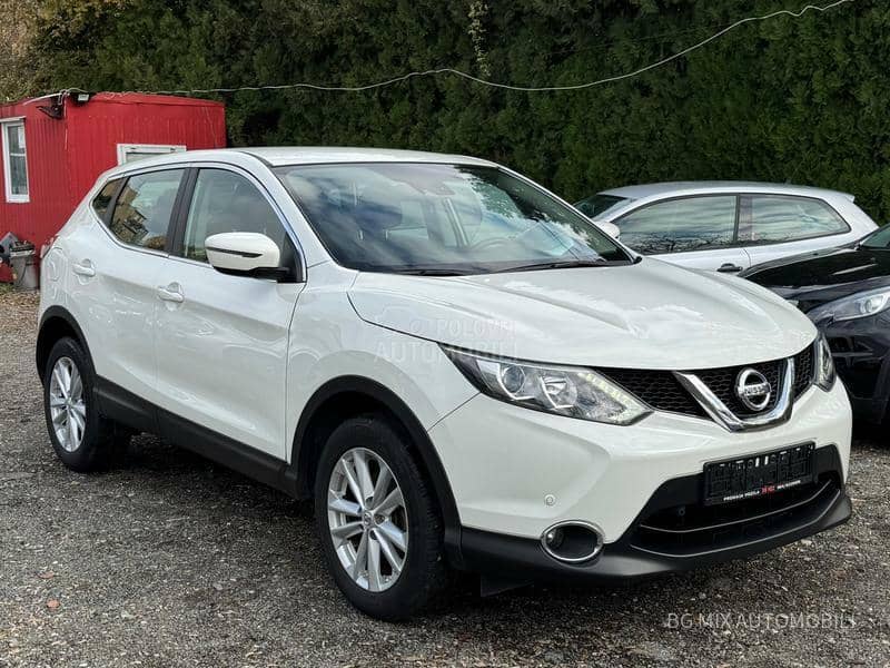 Nissan Qashqai 1.2Dig-T Kam/Led