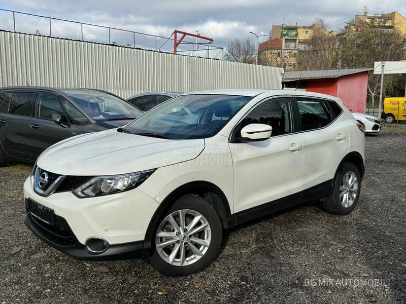 Nissan Qashqai 1.2Dig-T Kam/Led