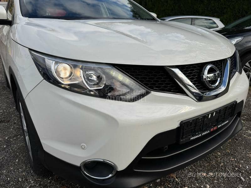 Nissan Qashqai 1.2Dig-T Kam/Led