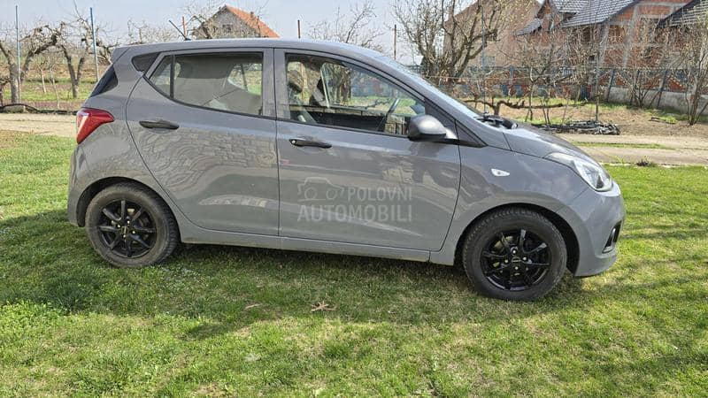 Hyundai i10 