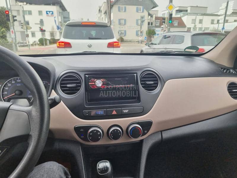 Hyundai i10 