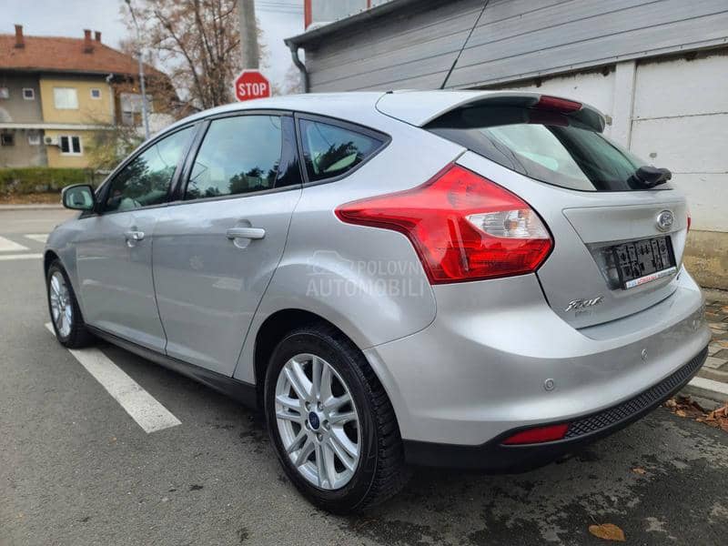 Ford Focus 1.0t ful 128000k.m