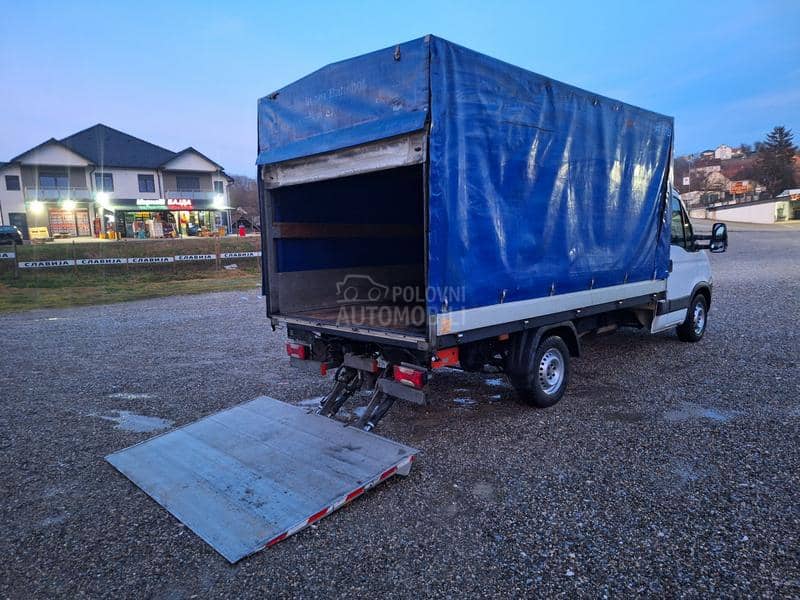 Iveco Daily 35s17 rampa