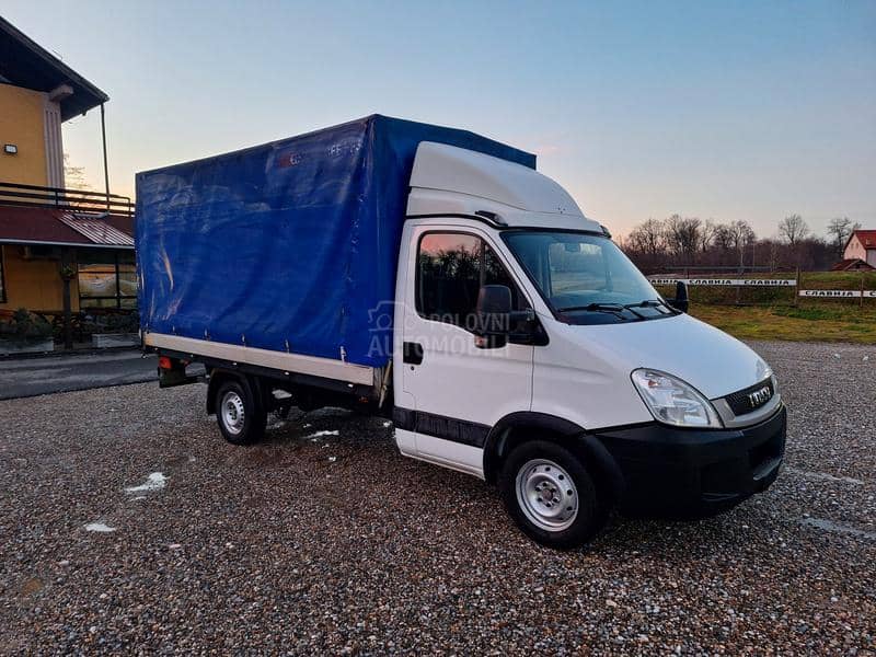 Iveco Daily 35s17 rampa