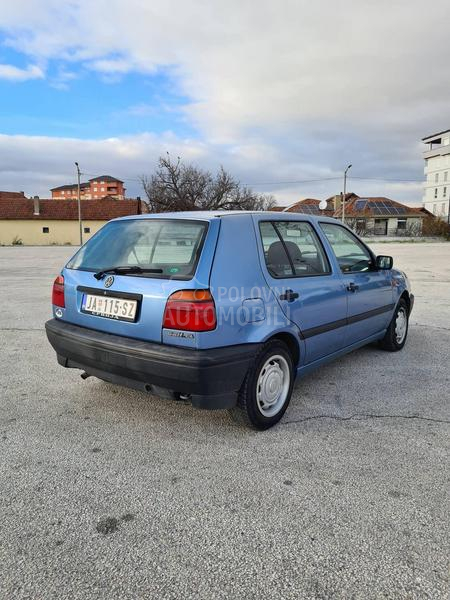 Volkswagen Golf 3 1.6