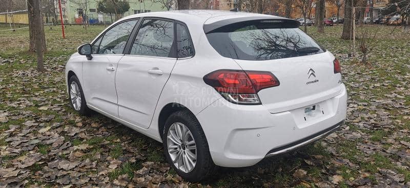 Citroen C4 B7