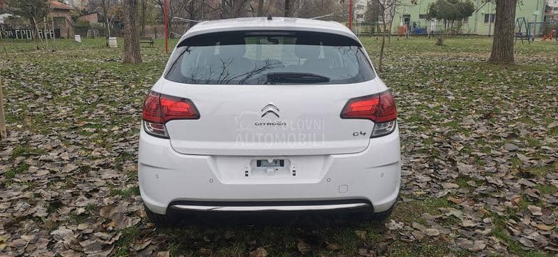 Citroen C4 B7