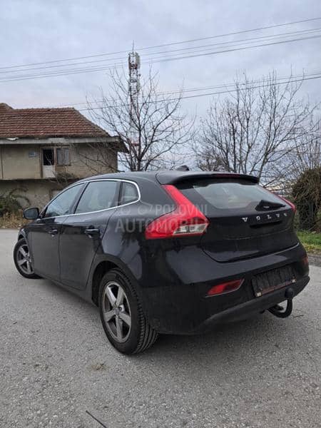 Volvo V40 1.6 d2