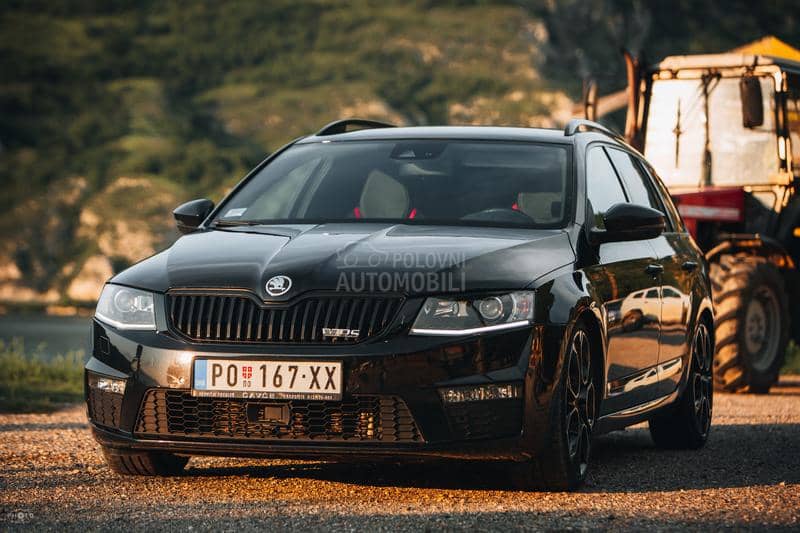 Škoda Octavia VRS CH