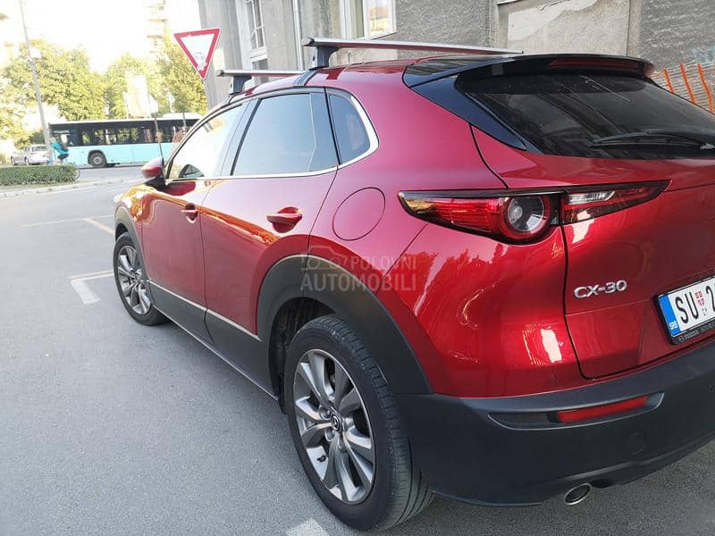 Mazda CX-30 Skyactiv hybrid