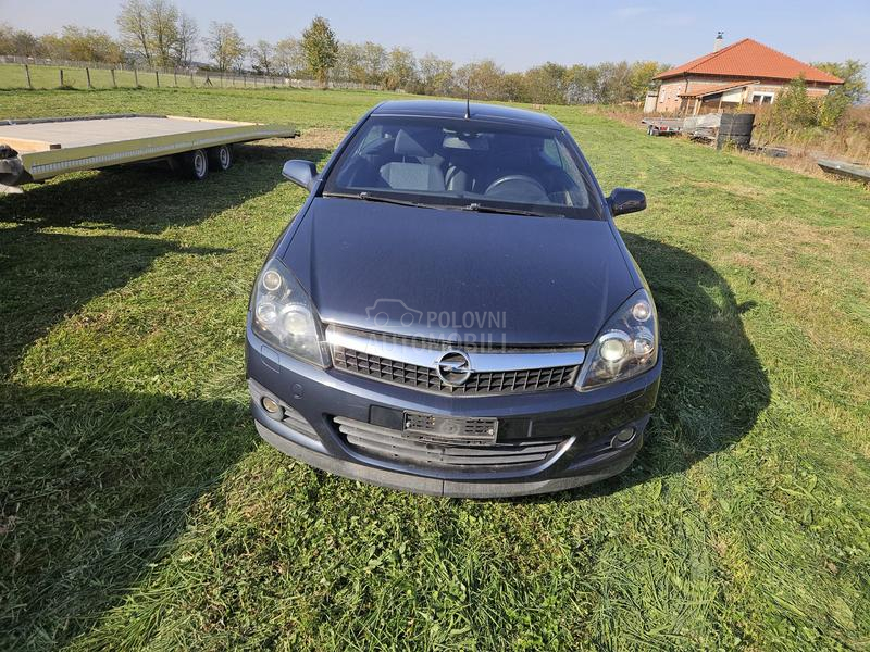 Opel Astra H 1.9 cabrio