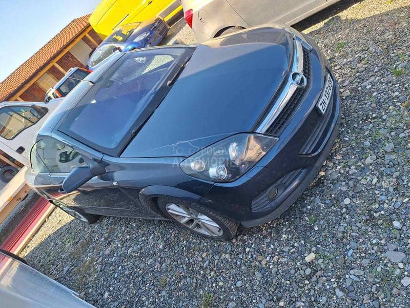 Opel Astra H 1.9 cabrio