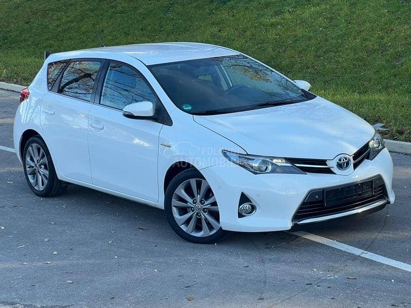 Toyota Auris 1.8 Hybrid