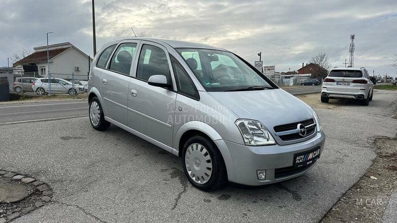 Opel Meriva o D l i č N a