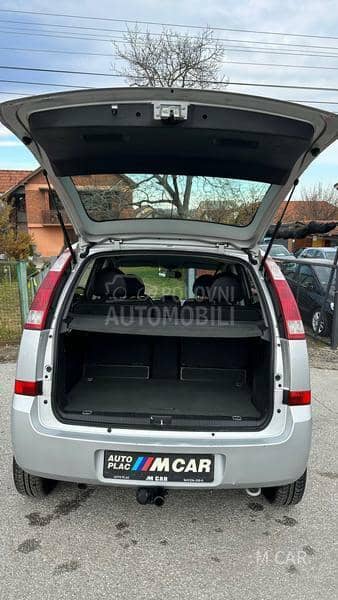 Opel Meriva o D l i č N a