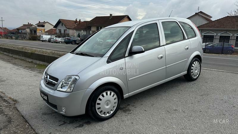 Opel Meriva o D l i č N a