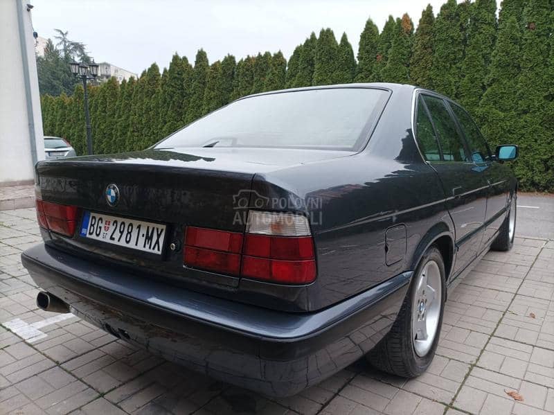 BMW 525 E34