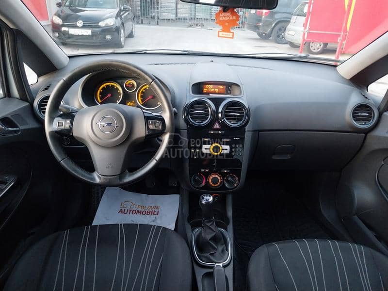 Opel Corsa D 1.2b