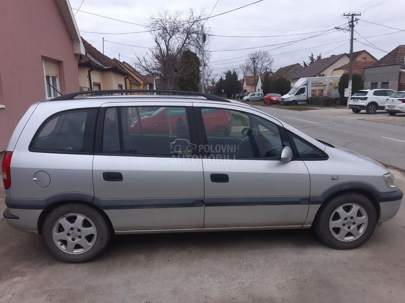 Opel Zafira Elegance