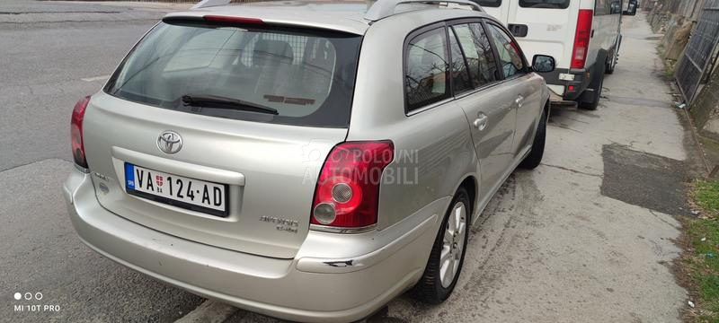 Toyota Avensis 