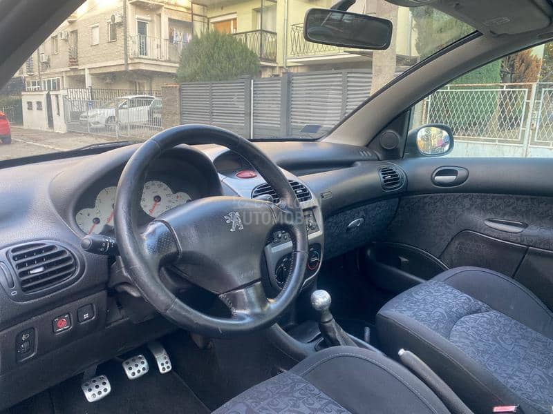 Peugeot 206 1.6 B E N Z 109 K S