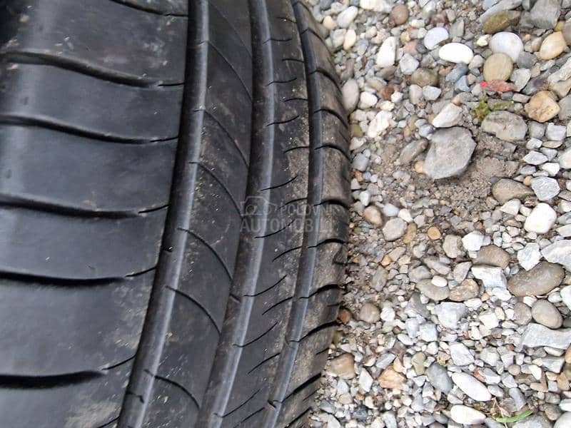 Michelin 215/60 R16 Letnja