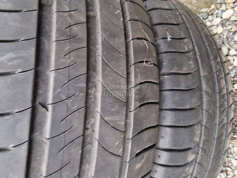 Michelin 215/60 R16 Letnja