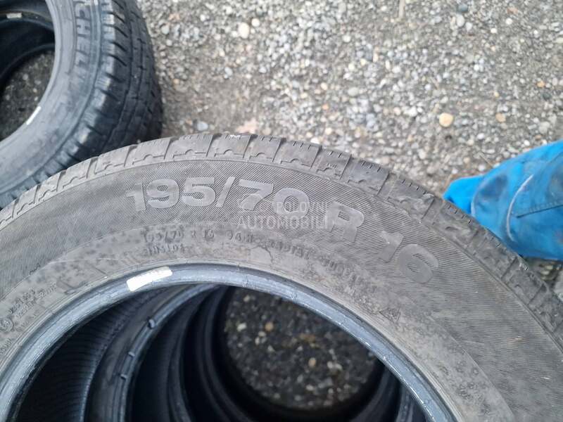 Continental 195/70 R16 Sve sezone