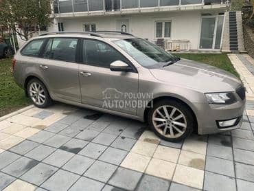 Hauba branik krilo far prsa za Škoda Octavia od 2013. do 2017. god.