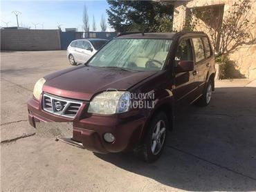 Nissan X-Trail T30 2005. god. -  kompletan auto u delovima