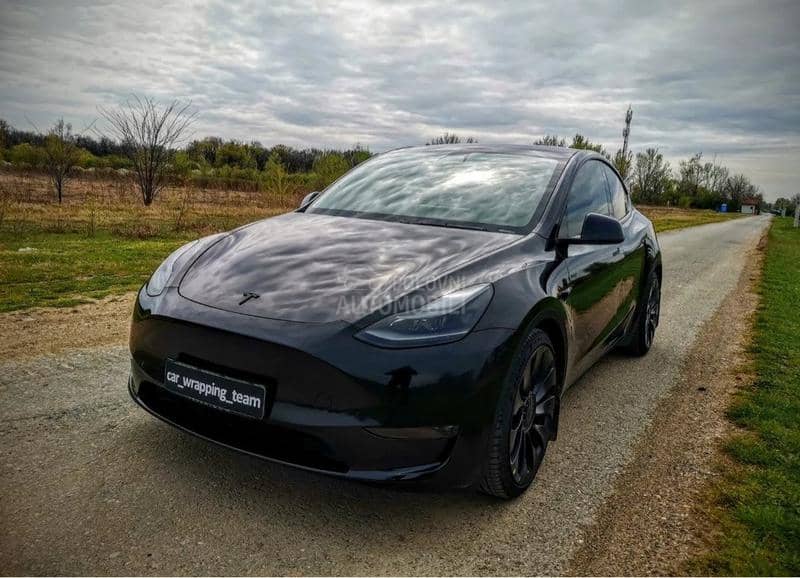 Tesla Model Y Performance AWD