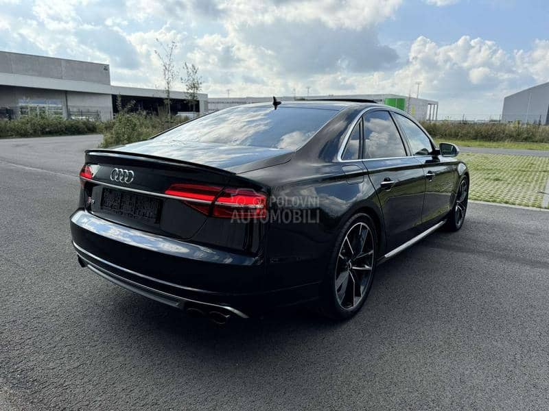 Audi S8 audi s8 plus