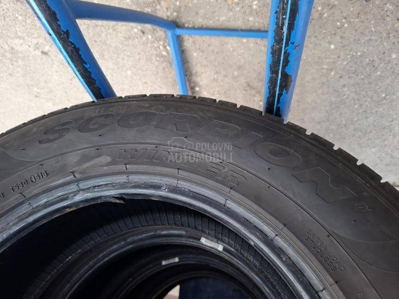 Pirelli 215/70 R16 Zimska