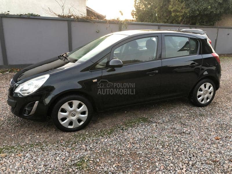 Opel Corsa D 1.2 ben/ga.s