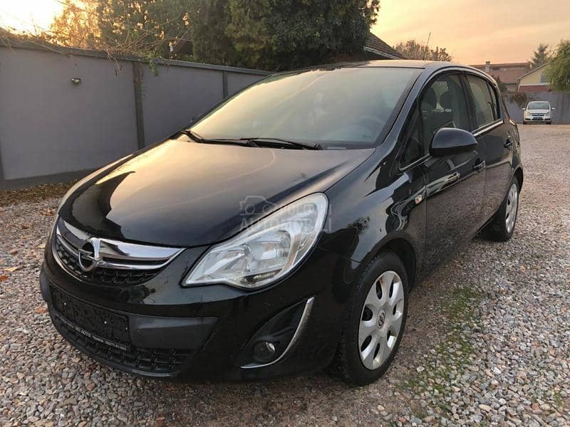 Opel Corsa D 1.2 ben/ga.s