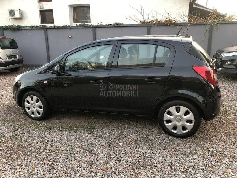 Opel Corsa D 1.2 ben/ga.s