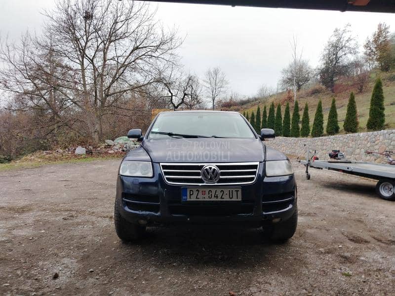 Volkswagen Touareg V8