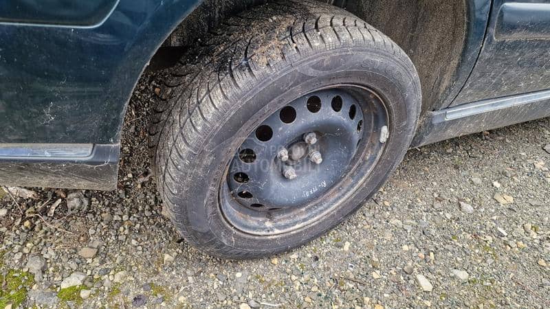 Vredestein 215/55 R16 Zimska